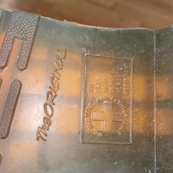 Dr.Martens patent leather lace up combat boots 38 - Picture 12 of 12